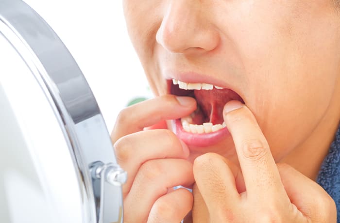 歯の痛み・原因と対処法